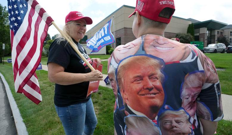 Trump Dominates in Latest Poll, Leaving Opponents in Need of a New Strategy