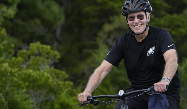 Biden Legal Team Negotiating With Prosecutors Over Classified Documents Investigation
