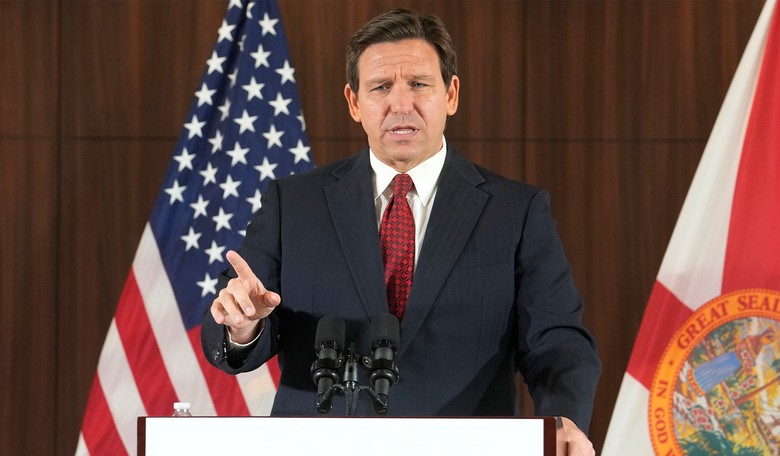 Really Stupid Republicans Take the Press Bait on DeSantis' Ukraine Comments