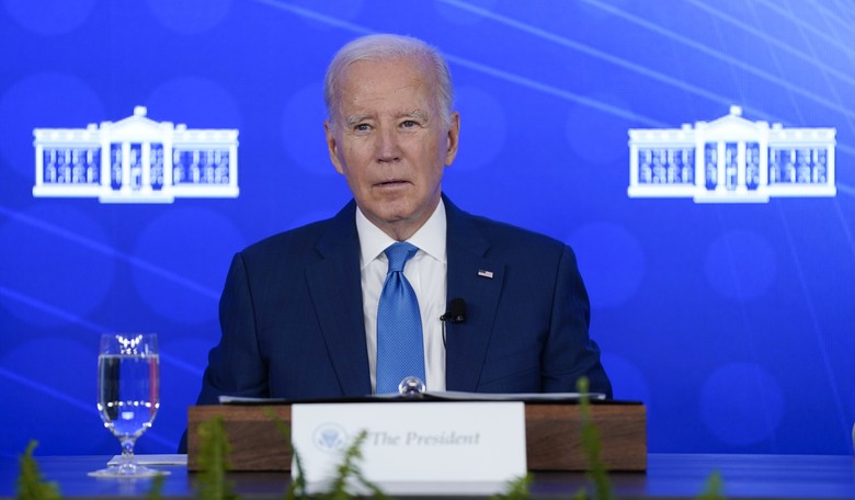 White House Comms Shop Fumbles Israeli Attacks Statement
