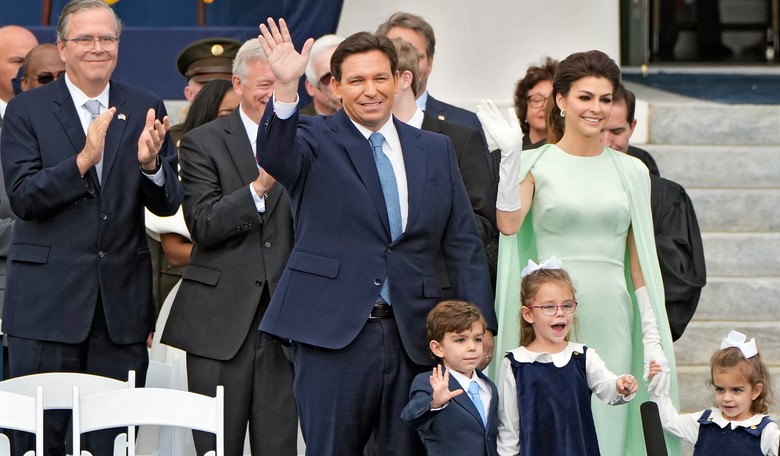 Jeb Bush Endorses Ron DeSantis for President, and His Supporters Couldn’t Be Less Thrilled