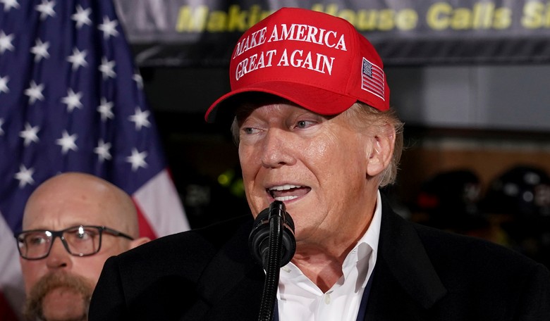 Trump's Truth Social Ramblings Are Reaching Kamala Harris Levels of Incoherence
