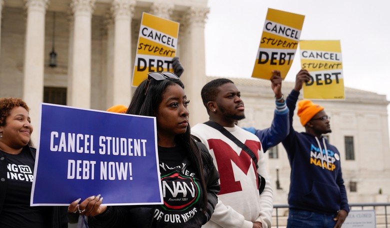 The Unhinged Meltdowns Outside SCOTUS Over Student Debt Are Something to See