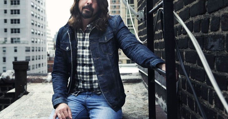 Dave Grohl, musician and potential recipient of COVID relief money.
