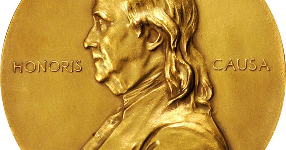 The Pulitzer Prize Dis-Honors: Horned Mice, New Female Vice, and DeSantis Makes Nice - Vimarsana News