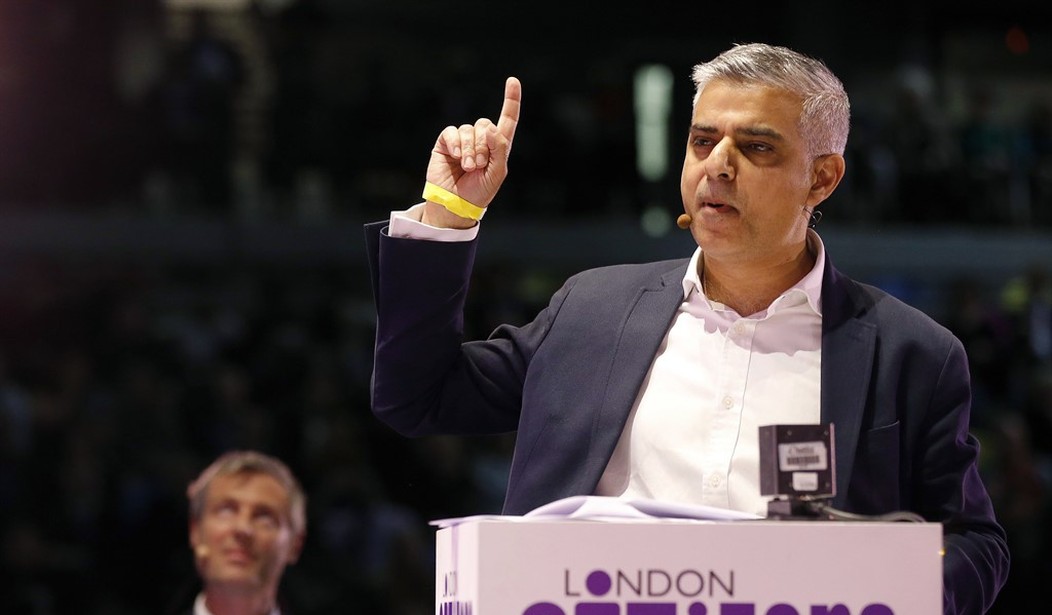 Le maire de gauche de Londres, Sadiq Khan, exhorte les hommes britanniques à forcer un mot de passe anti-sexisme éveillé sur leurs amis – News 24