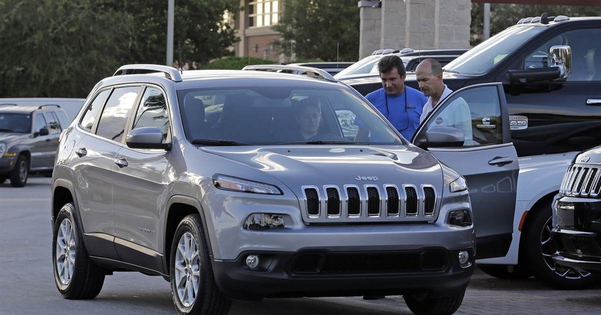 Closing a US Jeep plant, Stellantis shifts EV production to Canada - Vimarsana News