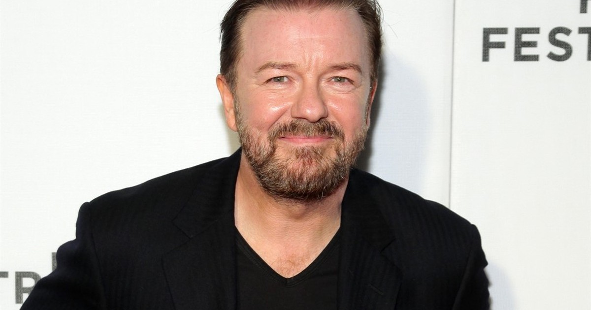 Ricky Gervais Says He'll Be Asleep During Tonight's Oscars; Shares How He'd Open if Hosting - Vimarsana News