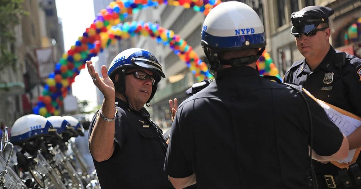 Cops Will Be Banned From Participating in NYC Gay Pride Day – PJ Media - Vimarsana News