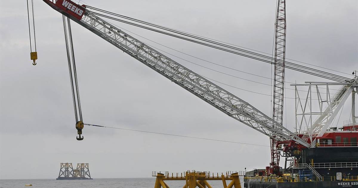 Becalmed and bedeviled: Ørsted "delays" NJ offshore windfarm to 2026 - Vimarsana News