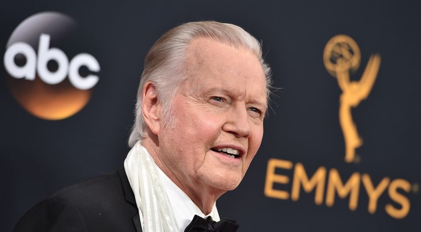 Jon Voight Slams Media Bias, Asks if 'Journalists Have Any Sense of Pride, Even'