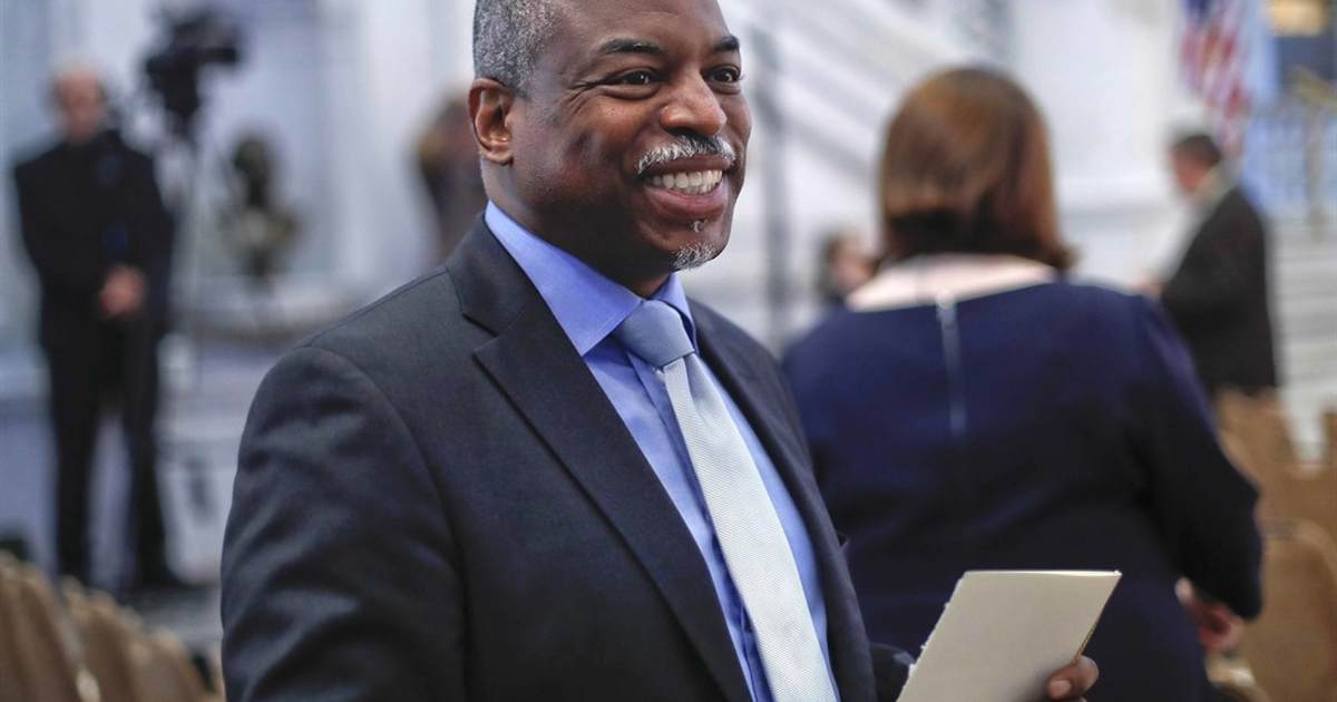 Did LeVar Burton Threaten to Punch Members of Moms for Liberty? - Vimarsana News