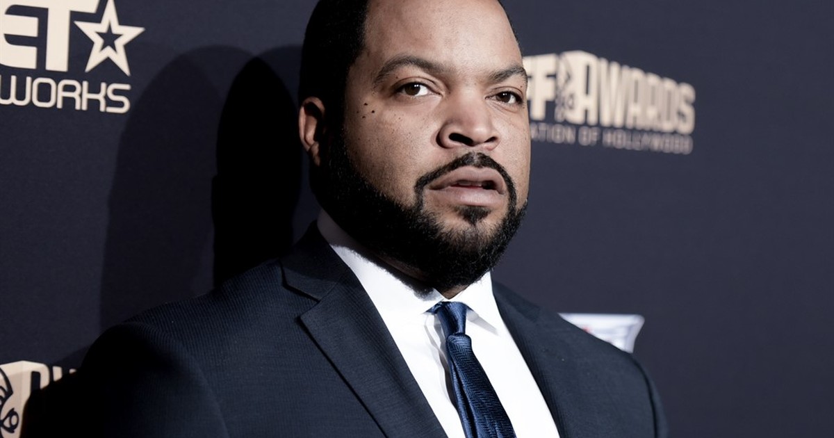 Rap Icon and Actor Ice Cube Walks Away From $9 Million Paycheck After Rejecting Hollywood Vax Mandate - Vimarsana News