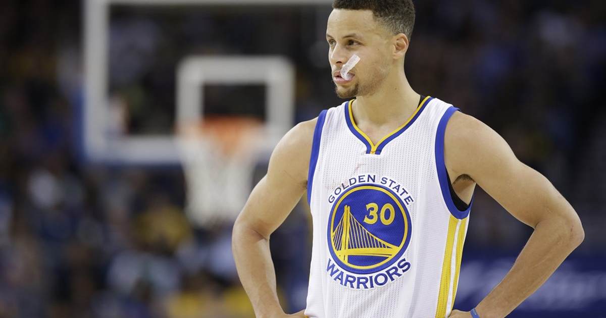 Steph Curry all about "equality" until it gets too close to his backyard - Vimarsana News