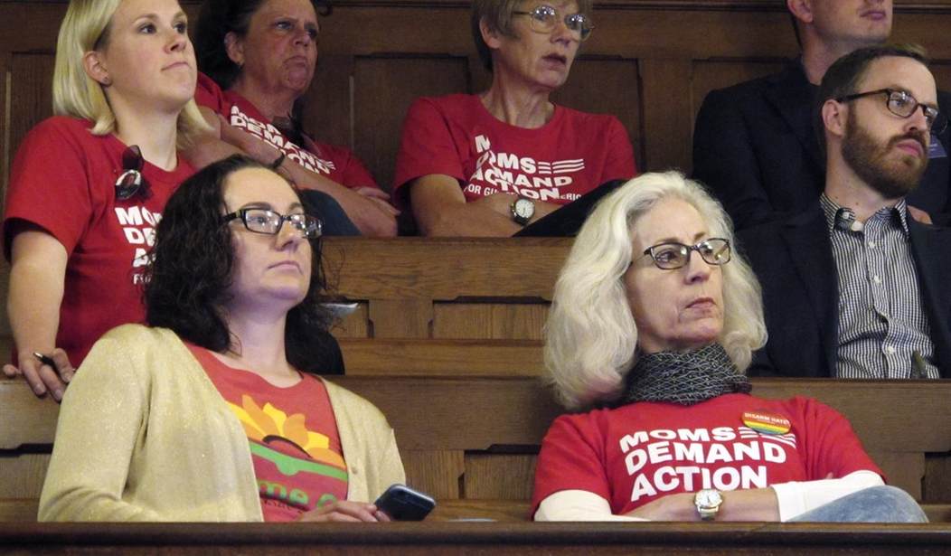 Kansas school board pushes Moms Demand Action talking points - Vimarsana News