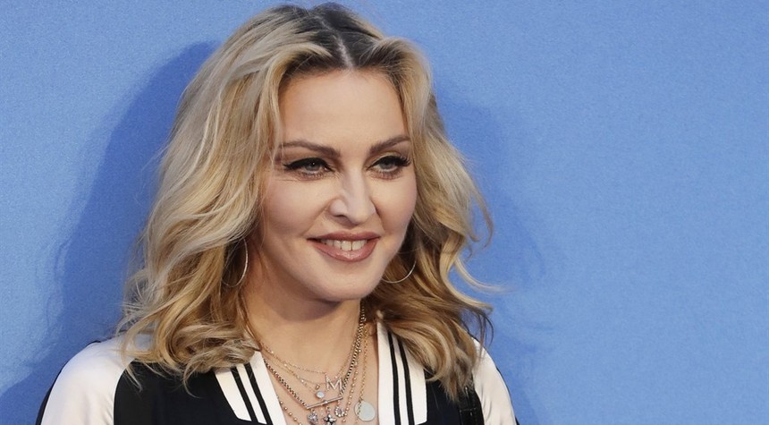 Madonna: No One Should Have Guns, Even Cops