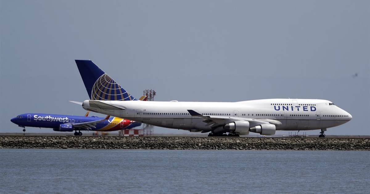 You Should Rethink Flying United Airlines - Vimarsana News