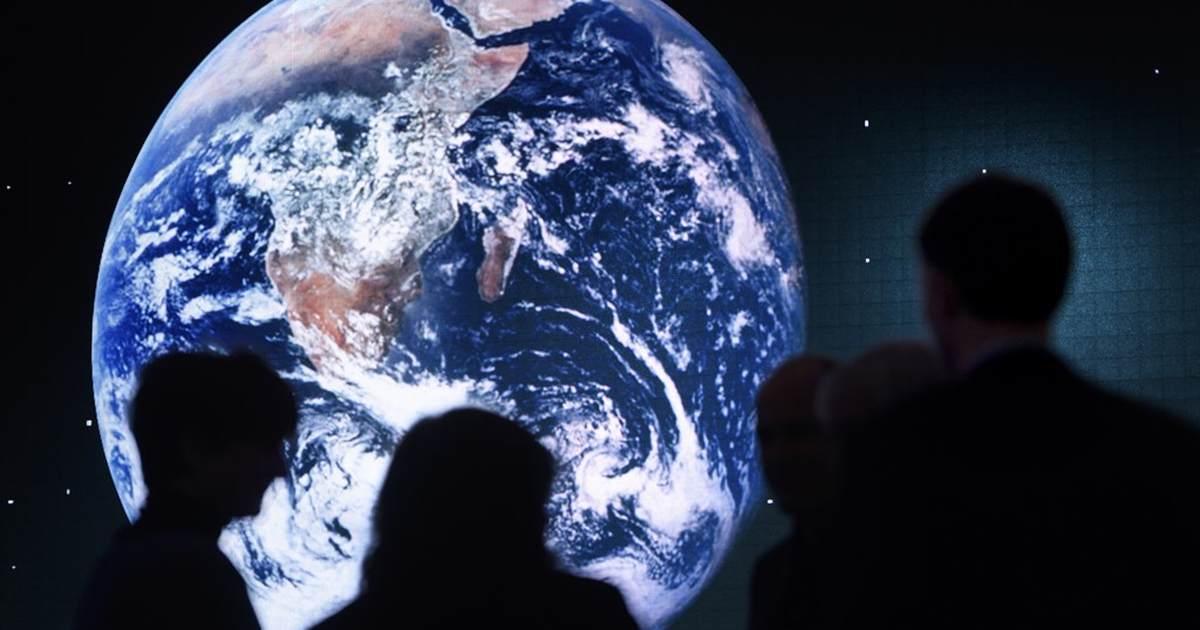 COP27 reporting emotes like a romance novel and didja notice no one mentioned fires in the West - Vimarsana News