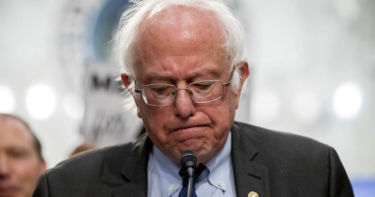The Bernie Sanders in Mittens Memes? 'White Privilege, Male Privilege, and Class Privilege' [Rolling Eyes Emoji] - Vimarsana News