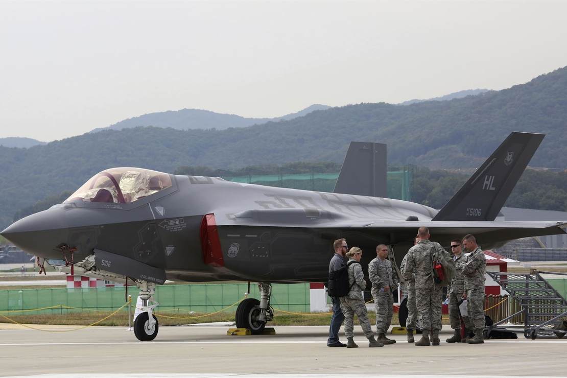 America's Largest Defense Contractor Fixes Its White Male Executives With Anti-White Privilege Training – RedState - Vimarsana News