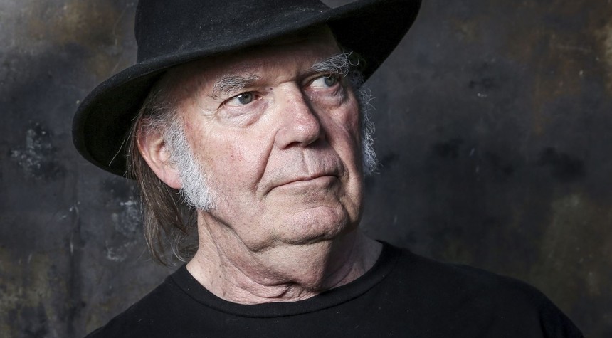 Neil Young Tells Spotify It’s Either Him or Joe Rogan