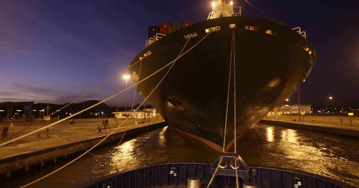 Low bridge, everybody down: 200 ship bottleneck at drought-stricken Panama Canal - Vimarsana News