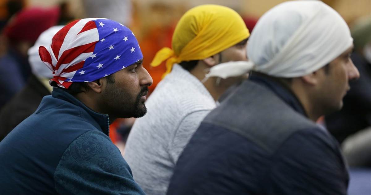 Gun grabbers exploit 2012 Sikh slaughter, but Sikhs don't heed them – Bearing Arms - Vimarsana News