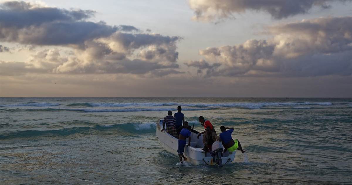 Indian Commandos Give Somali Pirates a Bit of FO When They Decide to FA - Vimarsana News