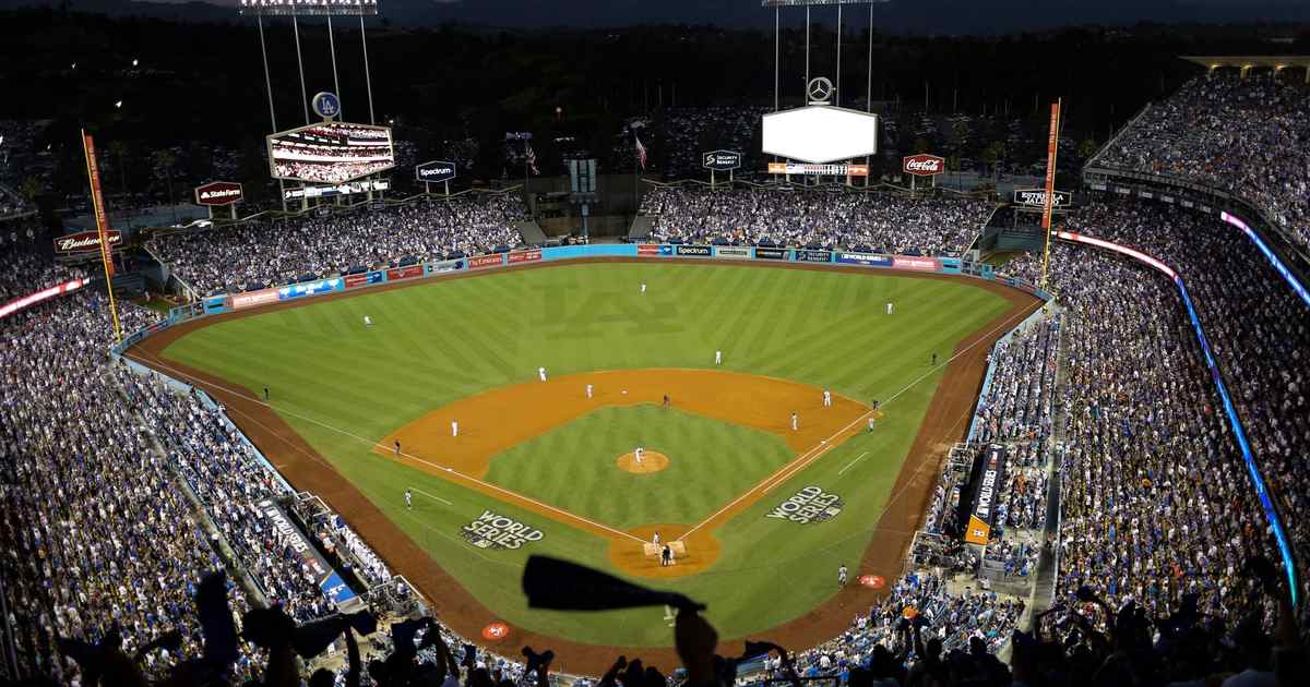 Dodgers Plan to Honor Anti-Catholic LGBT Group - Vimarsana News