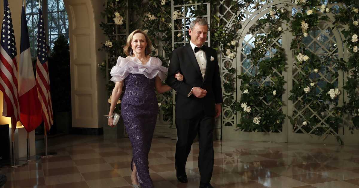 Disgruntled, Fired Former Colleague Accuses Chief Justice Roberts' Wife of Something Because He Doesn't Like the Rules - Vimarsana News