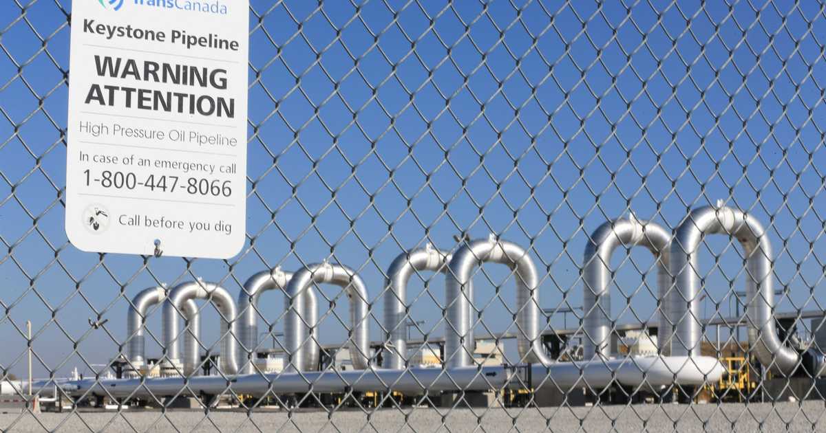 Oil Leak Forces Closure of Vital Keystone Canada-U.S. Pipeline - Vimarsana News