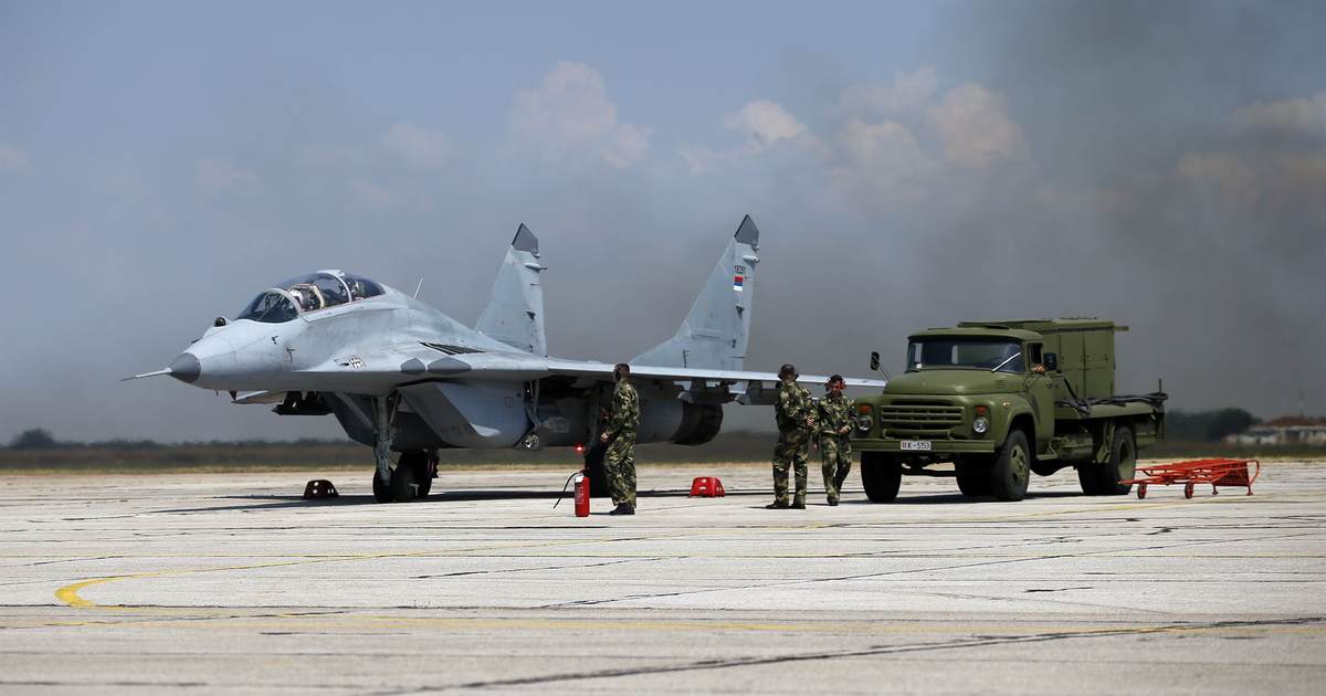 Transfer of NATO Aircraft to Ukraine Falls Through as Zelensky Resumes His Campaign for a No Fly Zone - Vimarsana News
