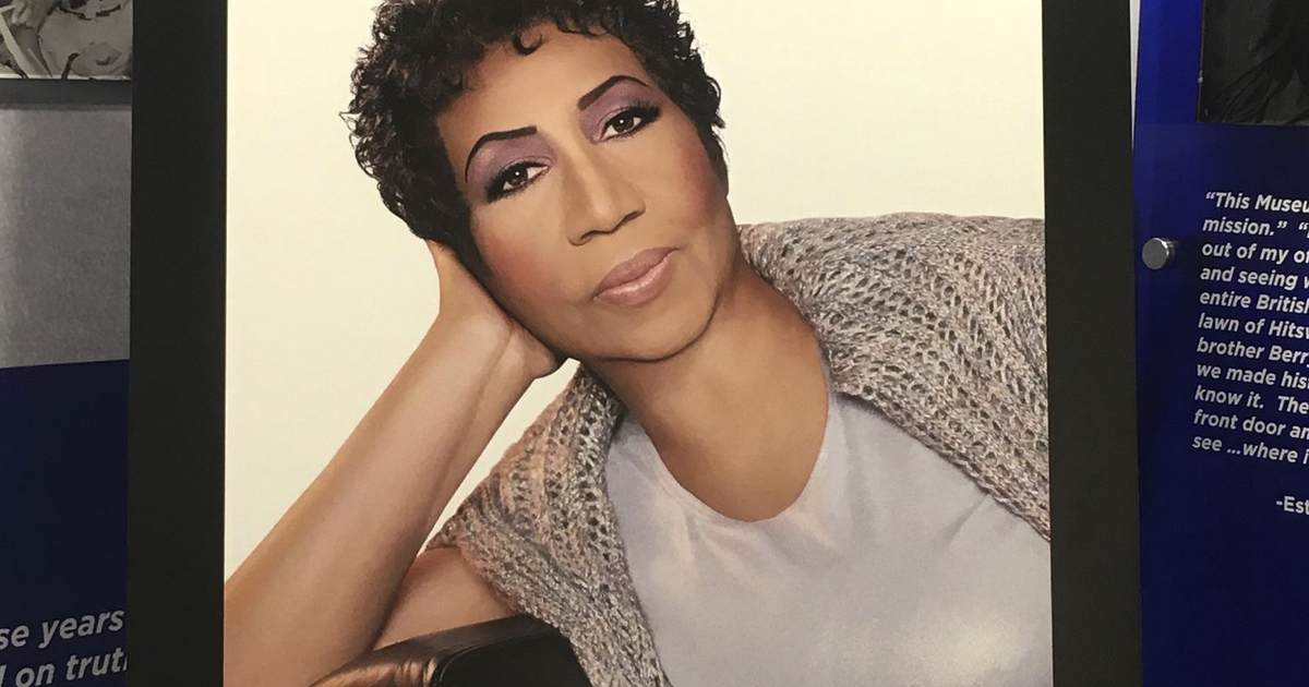 FBI Spied on Aretha Franklin for Forty Years – PJ Media - Vimarsana News