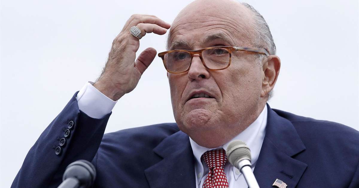 Rudy Giuliani's appearance on this show triggered two celeb judges to walk out - Vimarsana News