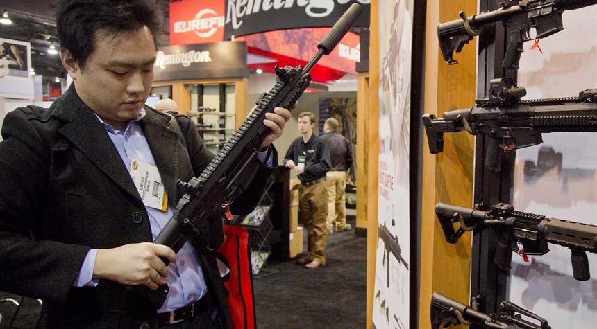 Law profs claim lack of gun control fueling "small arms race"
