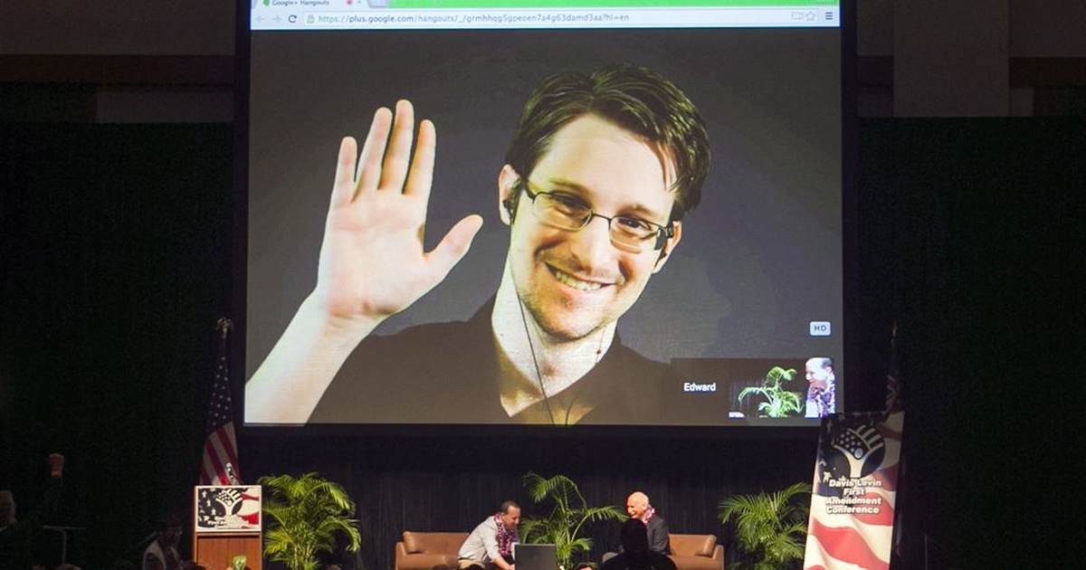 Of Edward Snowden, Julian Assange, and the Selectively Curious Media - Vimarsana News