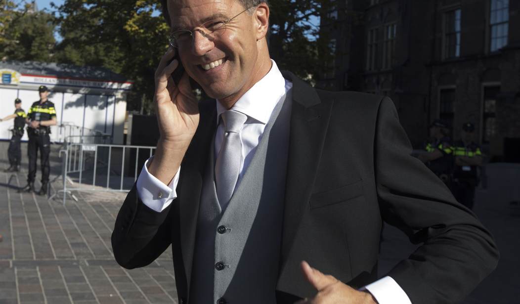 Dutch Government Collapses Over Chain Migration Issue