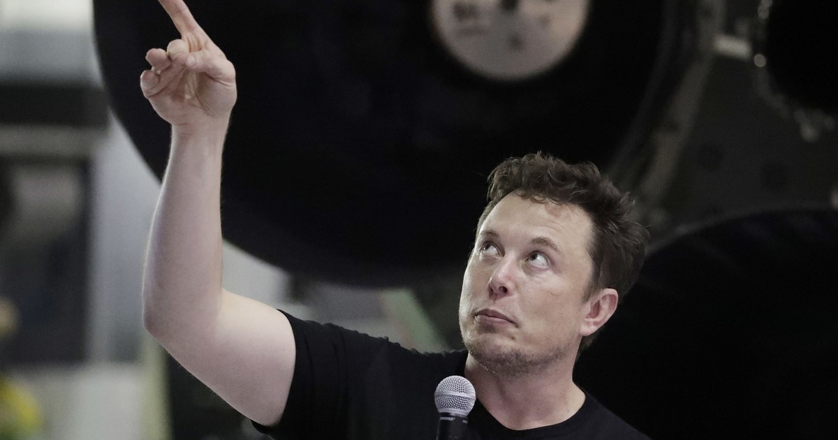 Elon Is Asking Some Big Questions About the Media, Jeffrey Epstein, and Ghislaine Maxwell - Vimarsana News