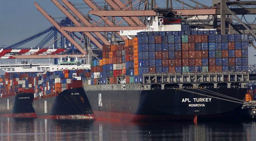 FACEPALM: Los Angeles Will Fine Cargo Ships That Can't Unload