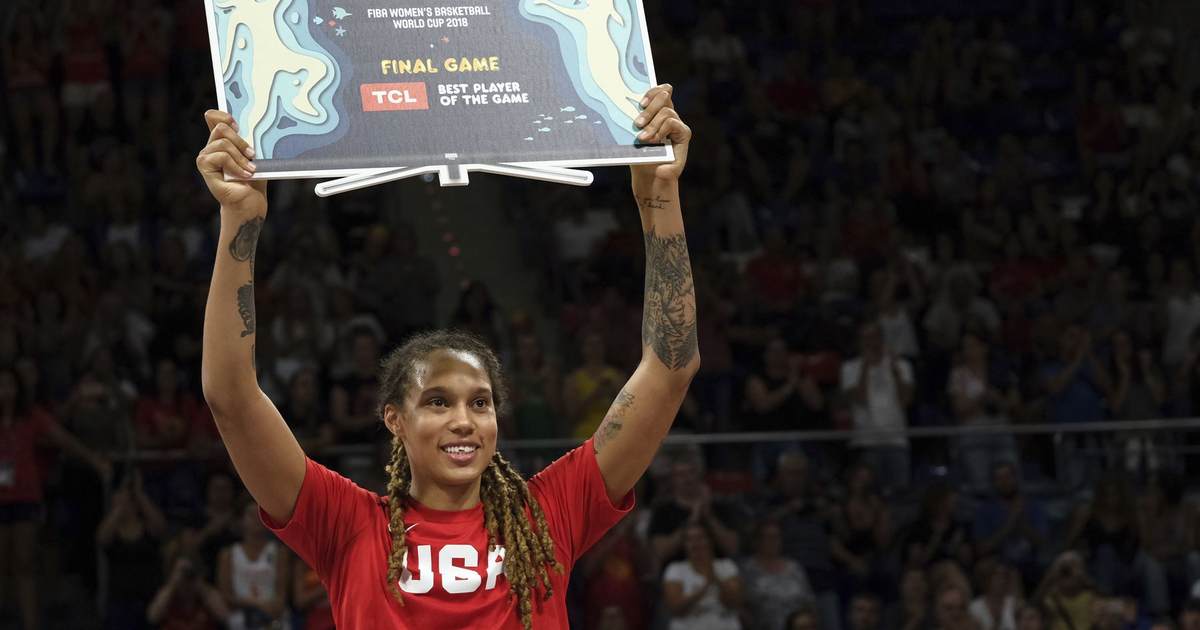 Black women demand Biden, Harris bring home Brittney Griner - Vimarsana News