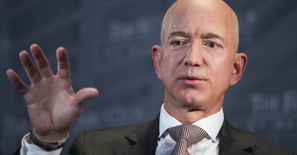 Bezos slams Biden for "misdirection" and "misunderstanding" of markets in gas price tweet - Vimarsana News
