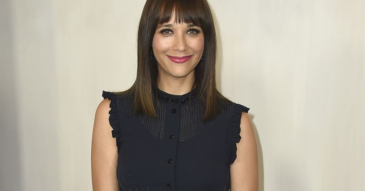 Rashida Jones Spoke Out Against the Porn Industry and You Probably Didn't Hear About It - Vimarsana News