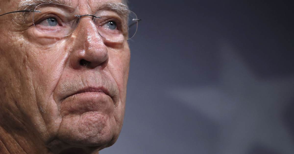 Charles Grassley's Latest Letter Shows Joe Biden Was Involved in Hunter's Shenanigans but It Won't Make the DOJ Take Action – RedState - Vimarsana News