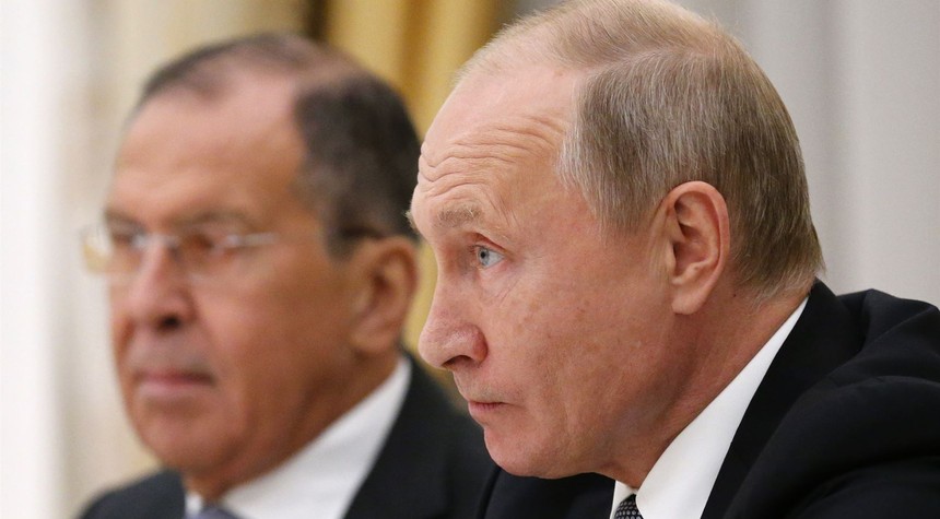 Lavrov to Putin: Hold off on Ukraine invasion for now