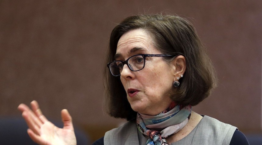 Abuse of Power? Oregon Governor Extends Lockdown to July 6; State Has Recorded 104 COVID Deaths