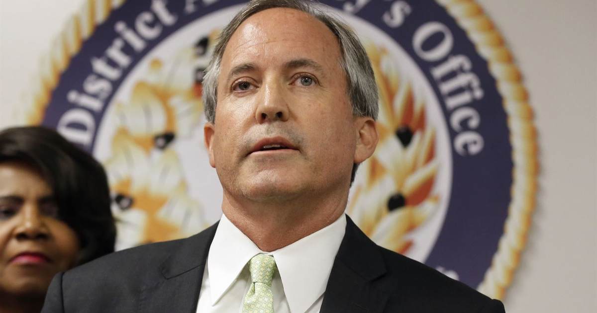 Appeals Court Reinstates Texas Abortion Law - Vimarsana News