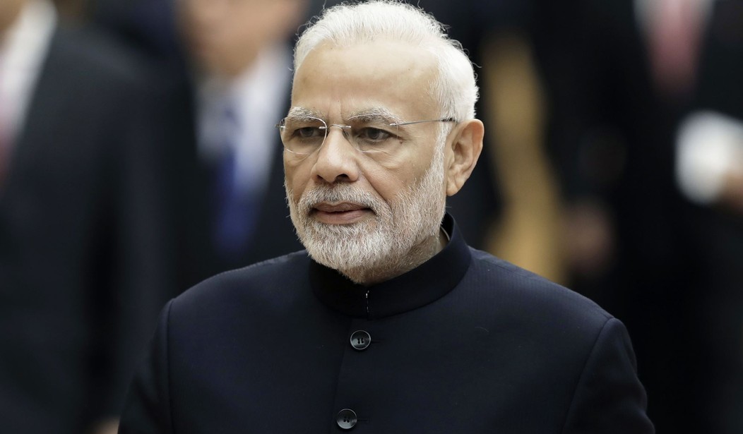 Modi gifts Jill Biden with an "eco-friendly" 7.5-carat green diamond - Vimarsana News