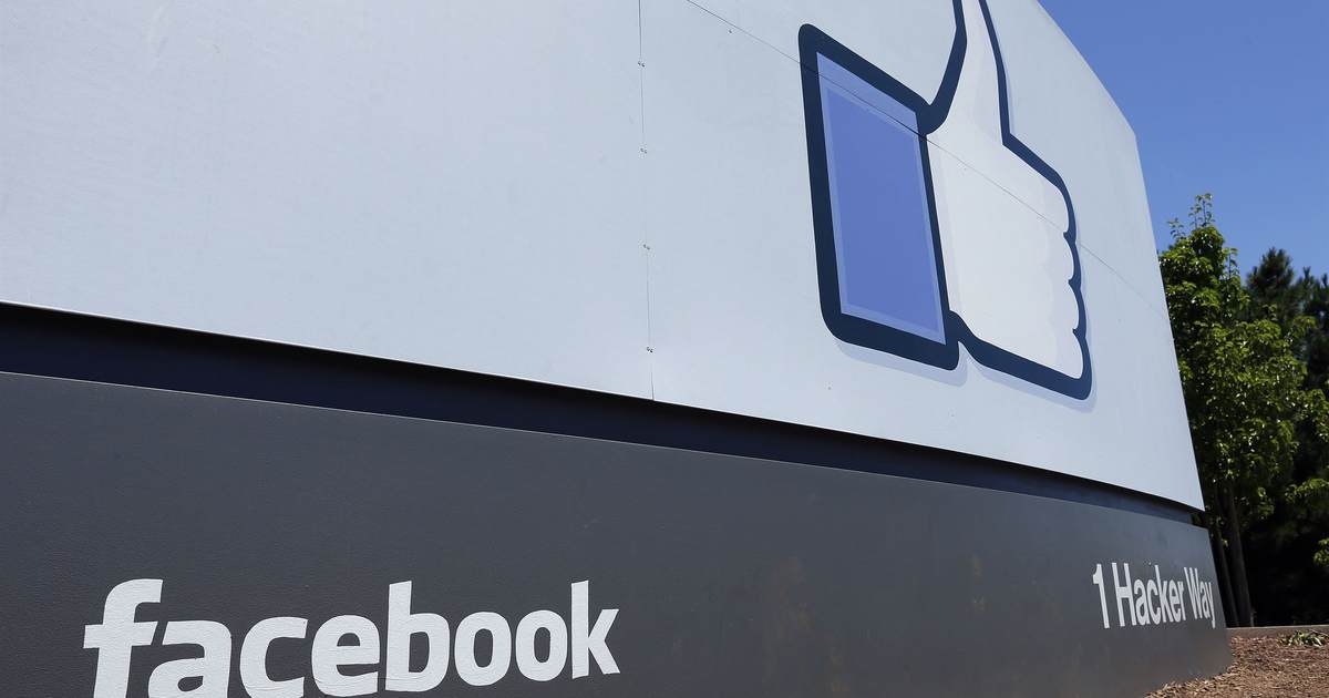 Free speech vs "misinformation" control: Libs of TikTok banned from Facebook? - Vimarsana News