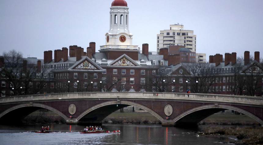 It Looks Like Harvard Identifies as a Garbage School Now