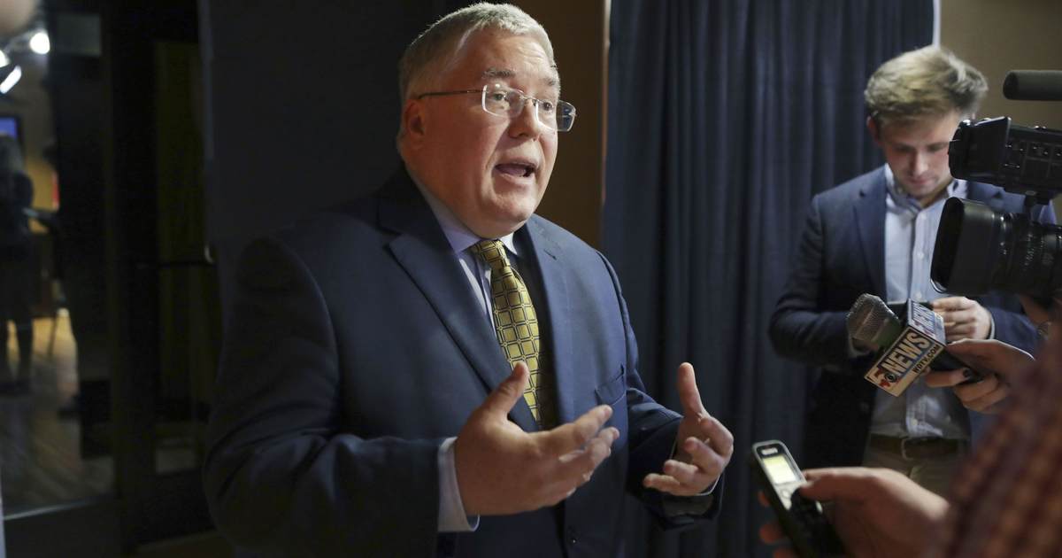 West Virginia AG wants answers from ATF on pistol braces - Vimarsana News
